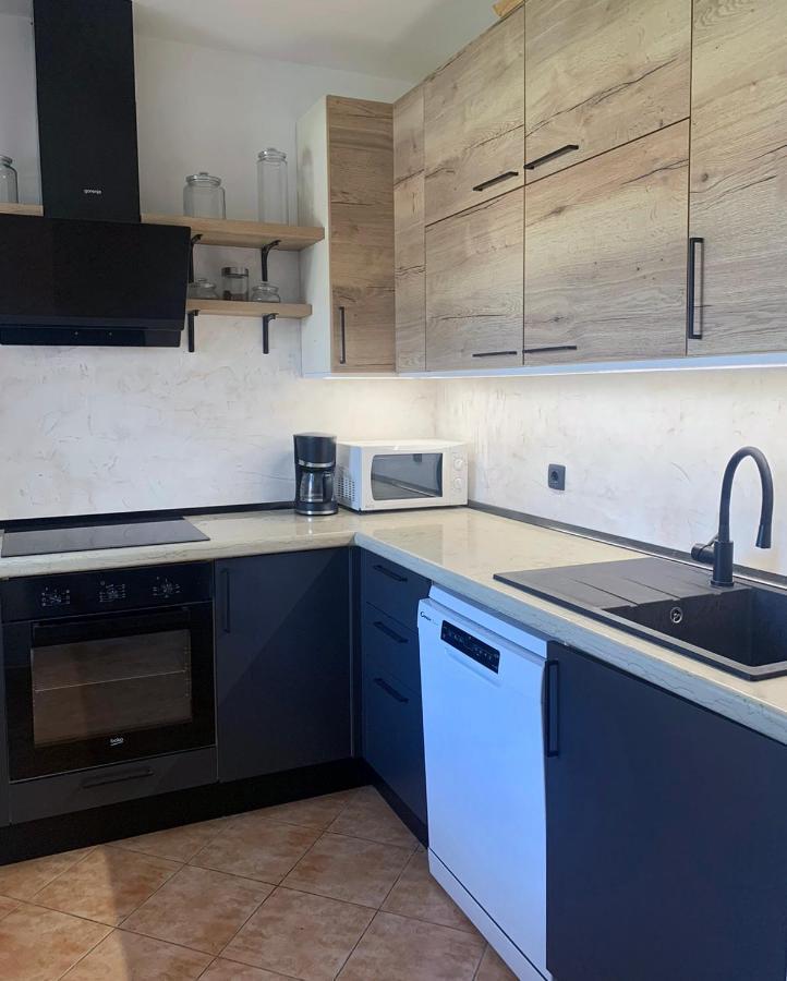 Apartment Arena เปรมันตูรา ภายนอก รูปภาพ